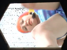 Из выгребной ямы подсматривают за ссущими девками