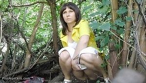 Охота за писающими женщинами